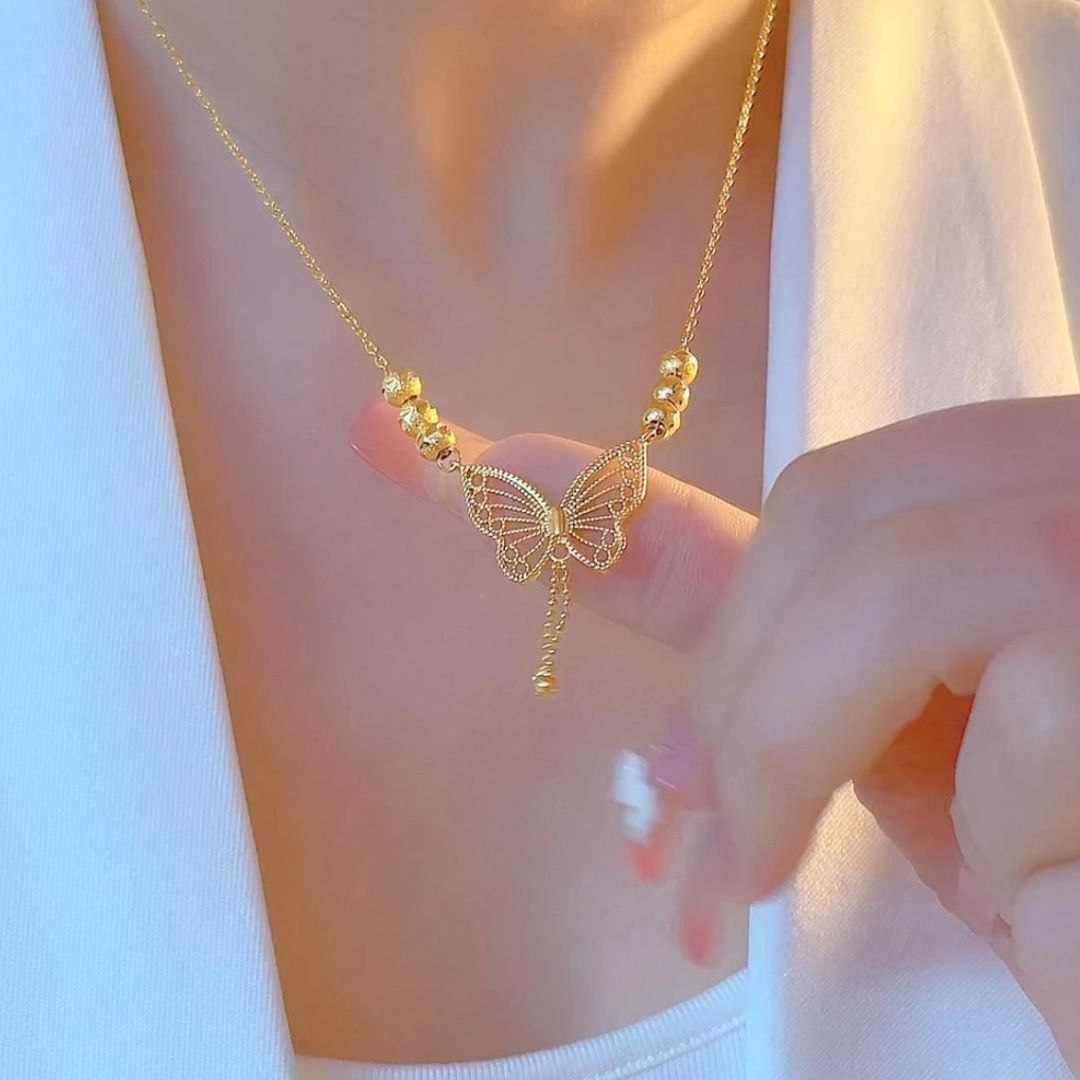 Exquisite and Luxurious New Butterfly Tassel Necklace (18K Gold Plated)