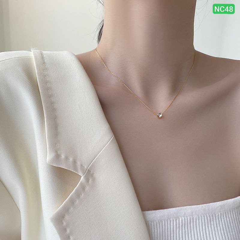 One Diamond Stainless steel necklace 18k Gold Plated