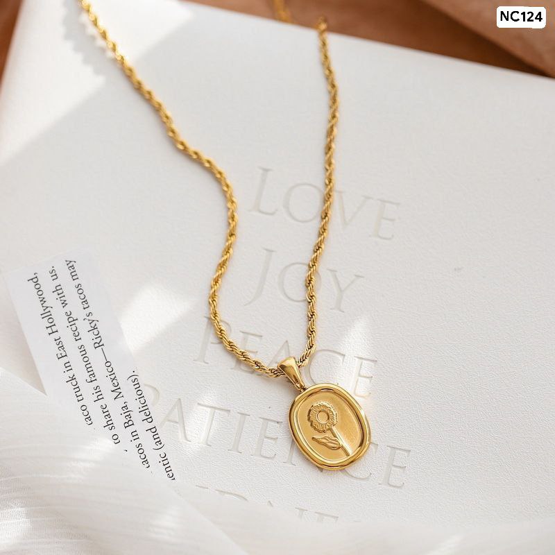 Fangpai Flower Necklace (18k Gold Plated)
