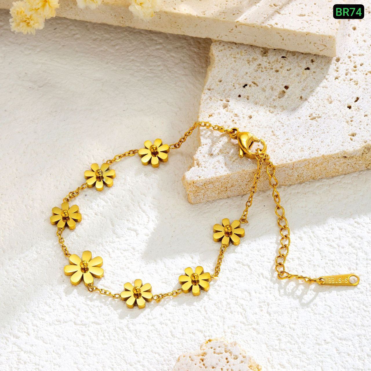 7 Flower Stainless steel Bracelet (18k Gold Plated)