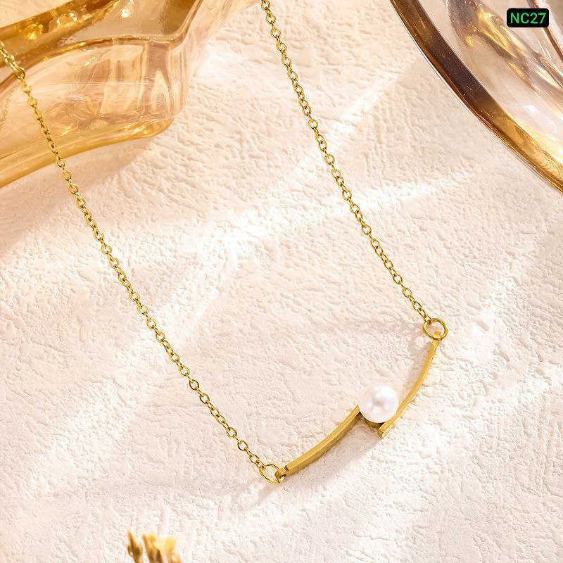 2 Stick 1 Pearl Neckpiece (18k Gold Plated)