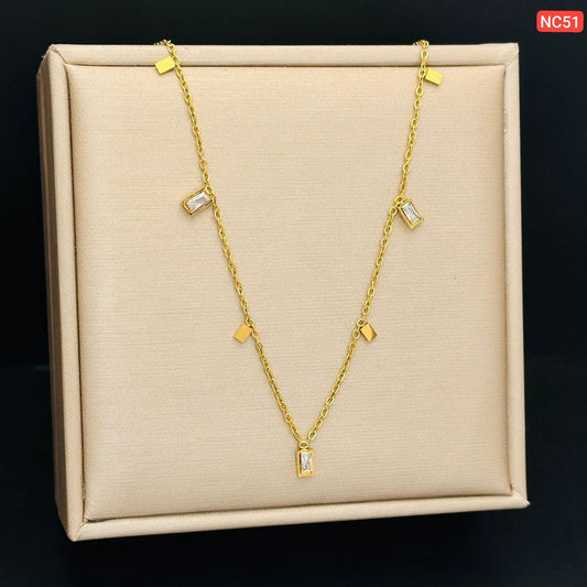 Multi Square Necklace (18k Gold Plated))