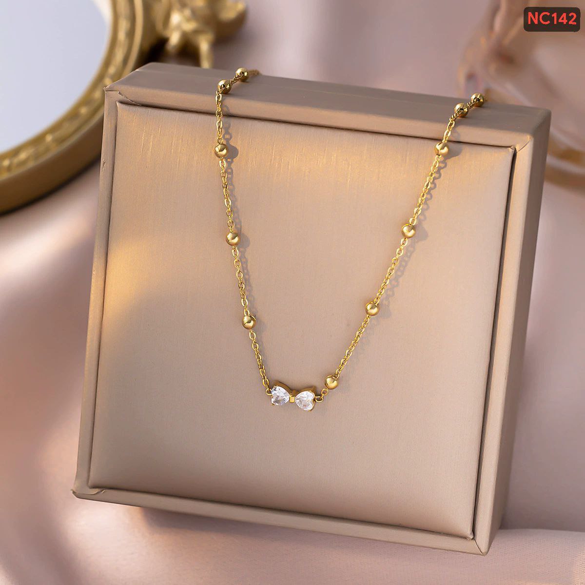 Love Zircon Stone Necklace (18k Gold Plated)