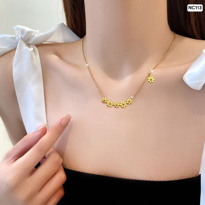 5 Flower together 1 flower single Necklace (	18k Gold Plated)