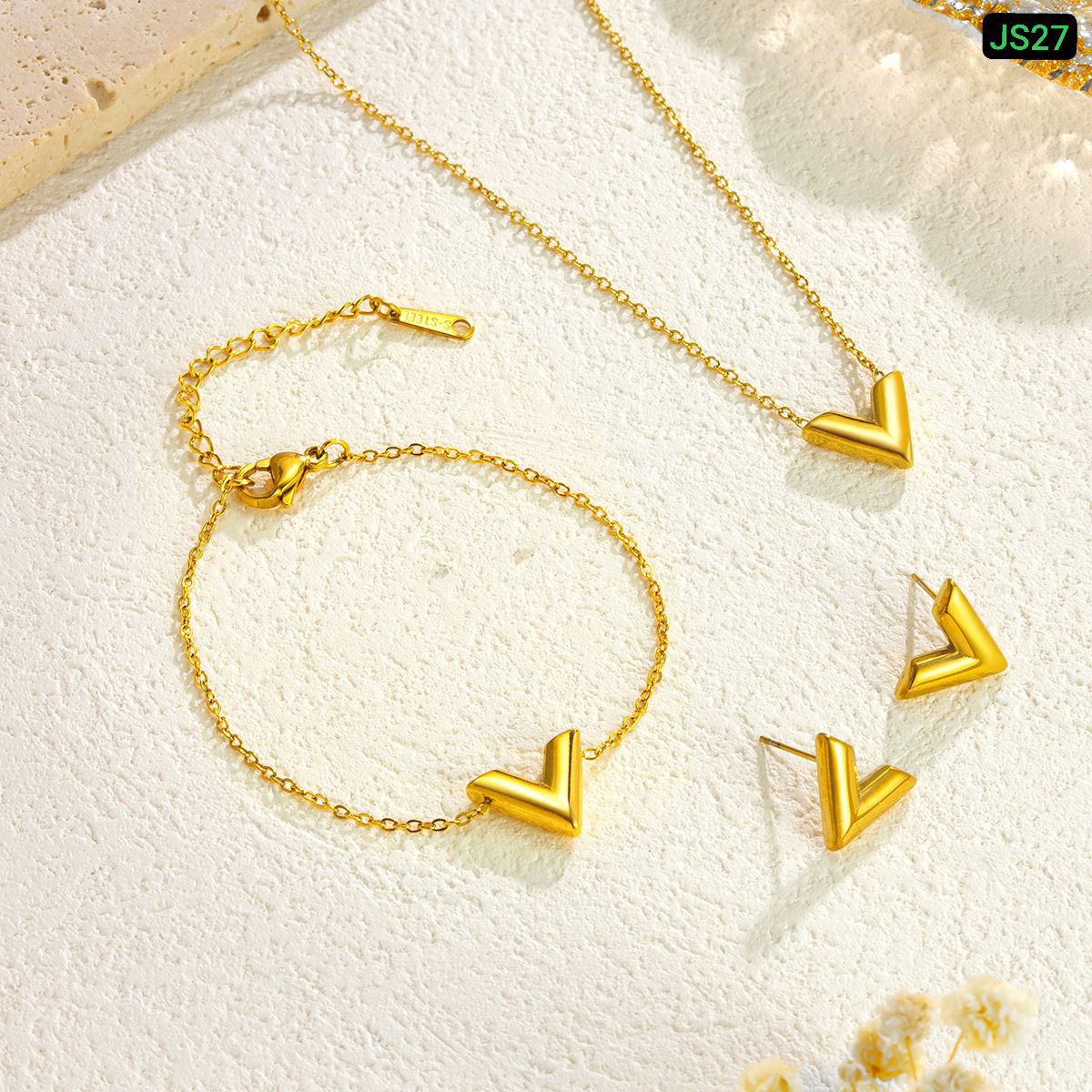 V Style Jewellery Set (18k Gold Plated)