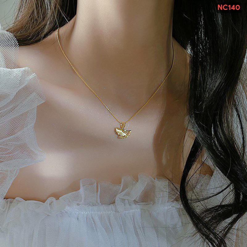 2 Gold Leaf Necklace (18k Gold Plated)