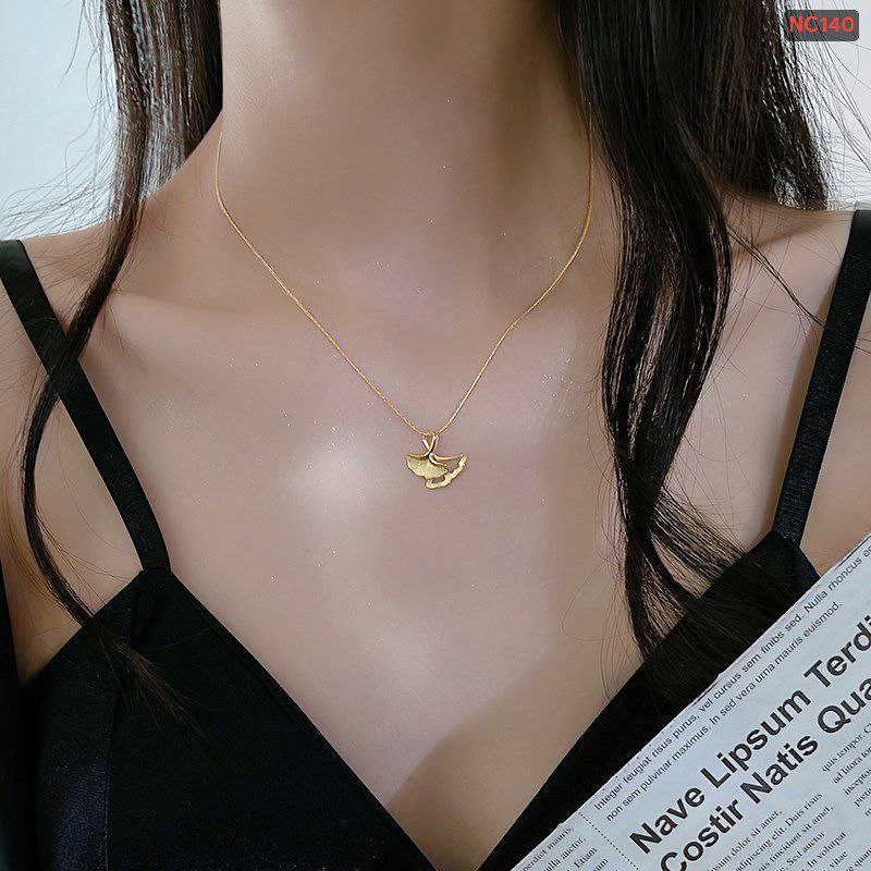 2 Gold Leaf Necklace (18k Gold Plated)