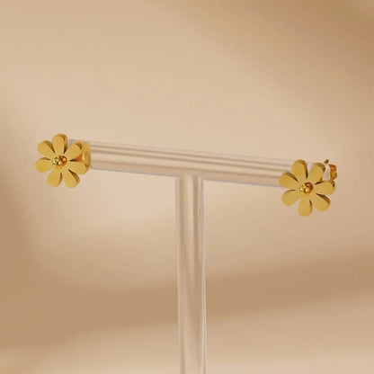 Daisy Earrings (18k Gold Plated)