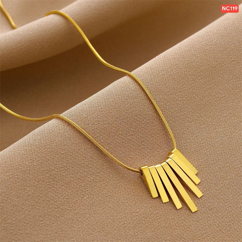 7 Stick 22K Gold Polish Necklace